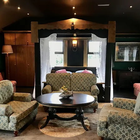 The Waters Country house