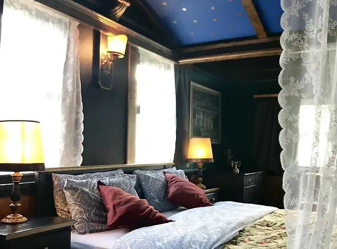 The Waters Landsted *